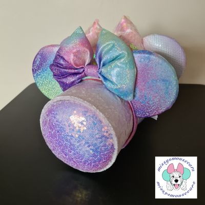 Lilac Ear Holder