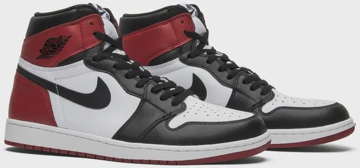 Air Jordan 1 Retro &quot;Black Toe&quot; (2016)