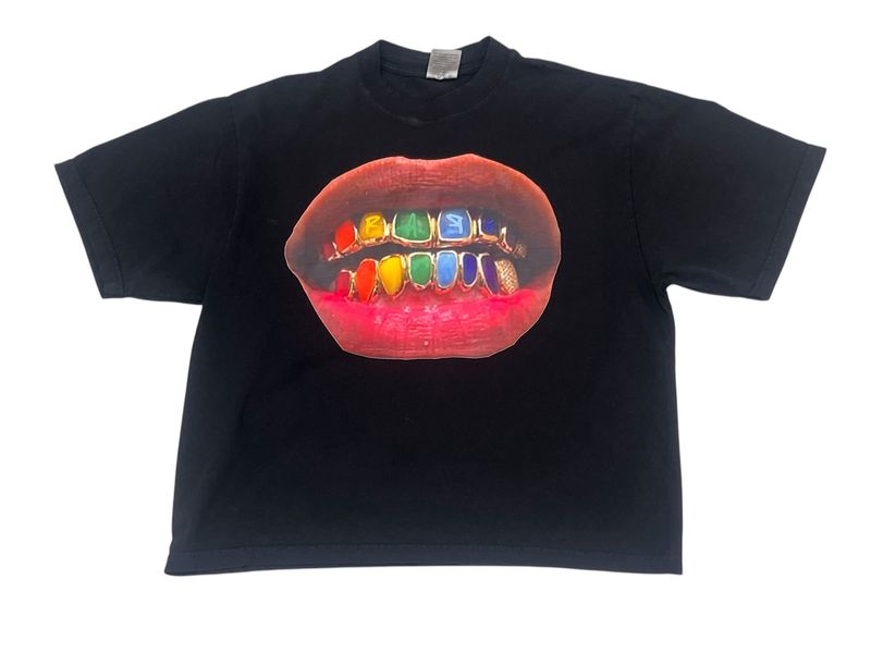 Rare grill Black tee
