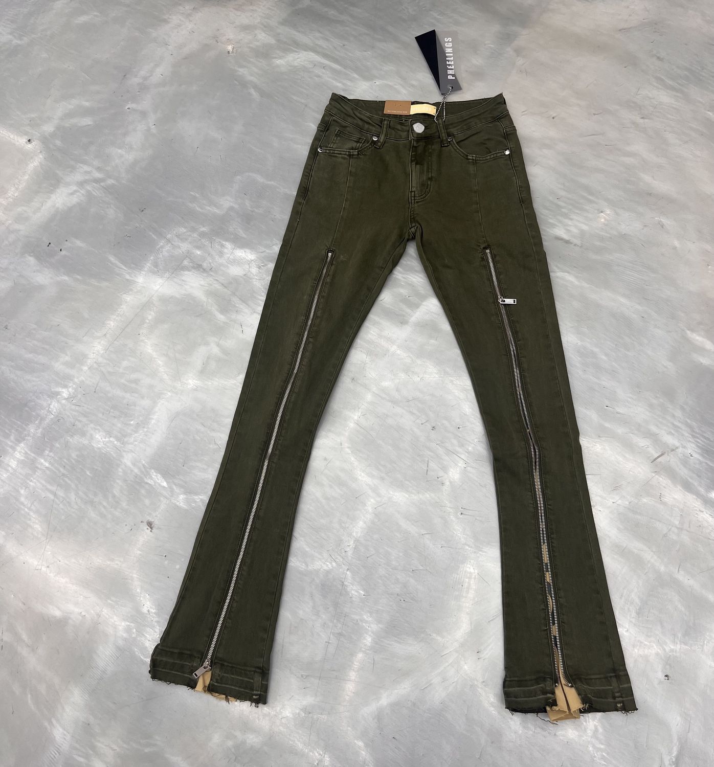 Pheelings Jeans “ Green “