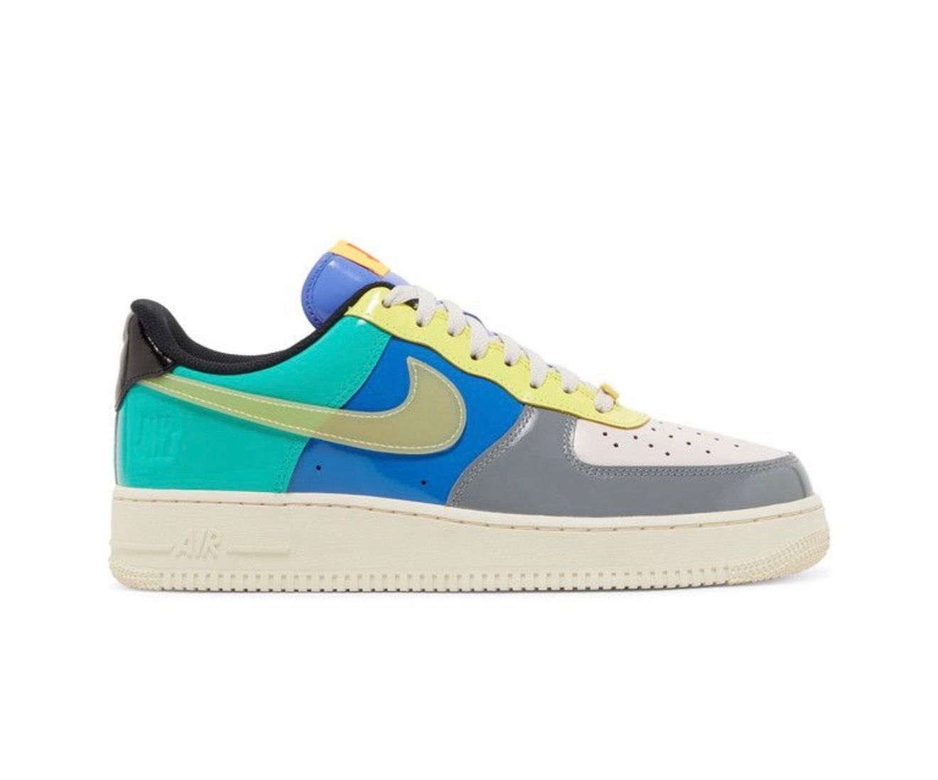 Undefeated x Nike Air Force 1 Low 'Community' 12