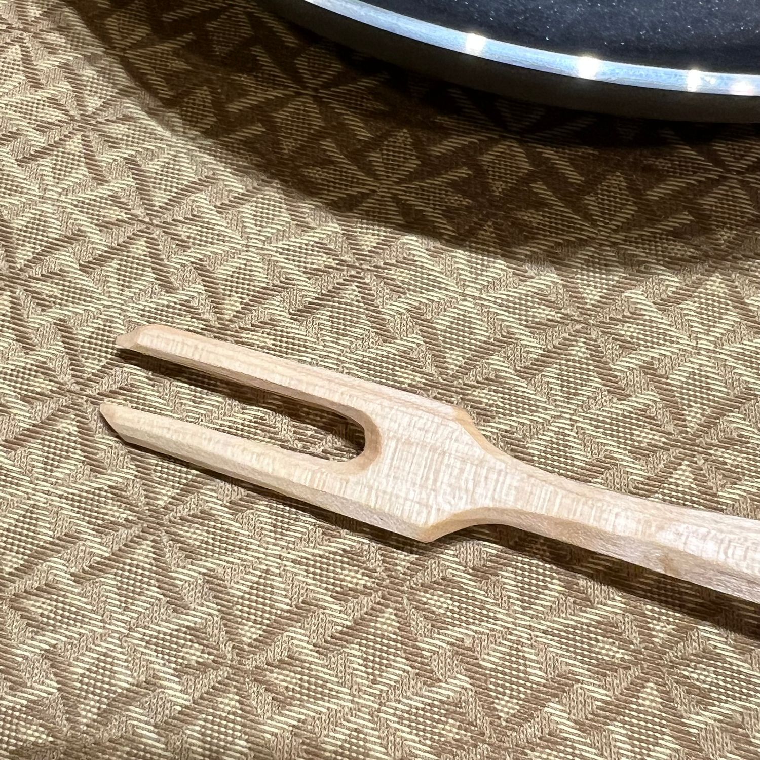 Maple Olive/Pickle Fork