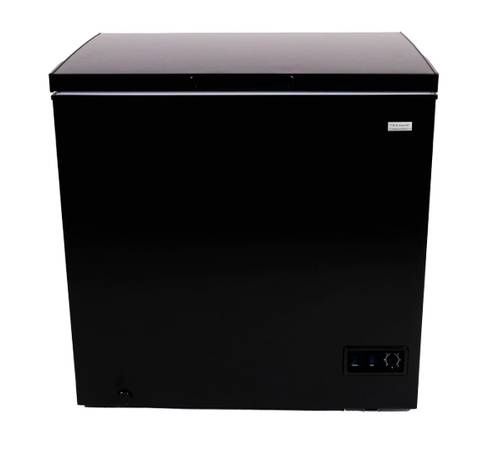 Frigidaire Gallery 7 Cu. Ft. Chest Freezer, Black