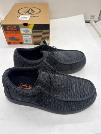 Size 8.5W Women's Chill SR EH Casual Safety Shoes Black Composite Toe