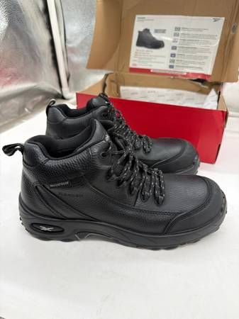 RB4555, Men's 4 in Composite Toe Athletic High-Top Shoe, Black, 9 1/2,