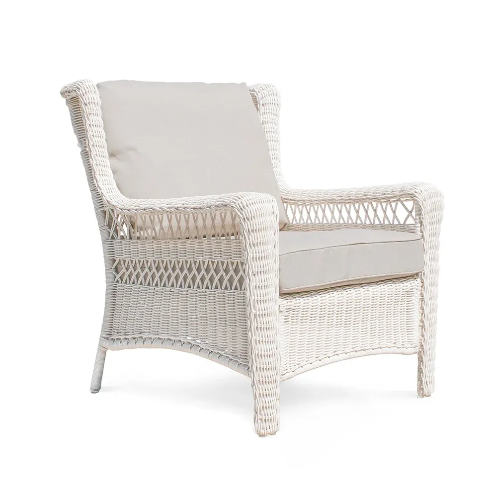 cambridge outdoor Park Meadows Wicker Outdoor Club Chair