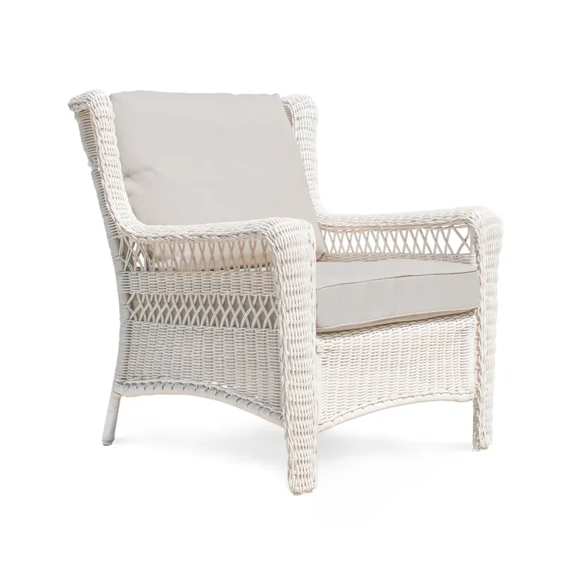 cambridge outdoor Park Meadows Wicker Outdoor Club Chair