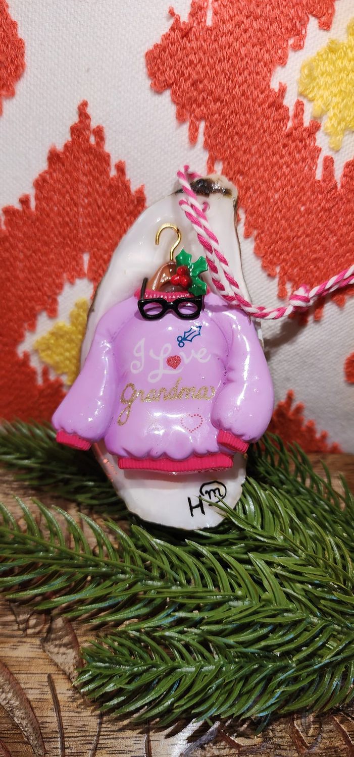 Grandma Ornament | Oyster Shell Ornament | Cute Christmas Ornament | Unique Holiday Ornament | Grandmother Tree Ornament | Grandma Gifts