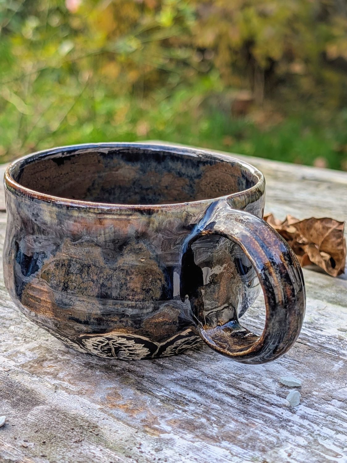 Kubek sgraffito kwiaty