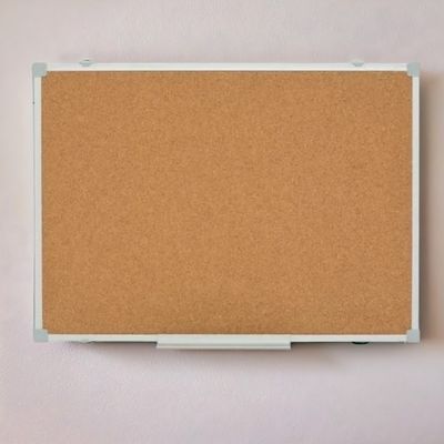 Доска пробковая стендовая - 90х60см.