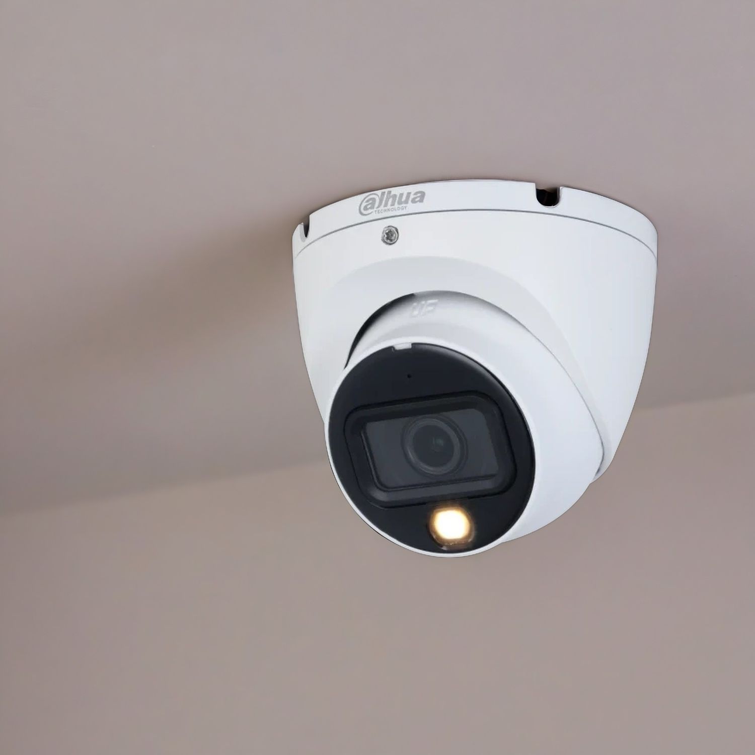 Камера внутренняя Dahua DH-HAC-HDW1200TLMP-IL-A-0280B