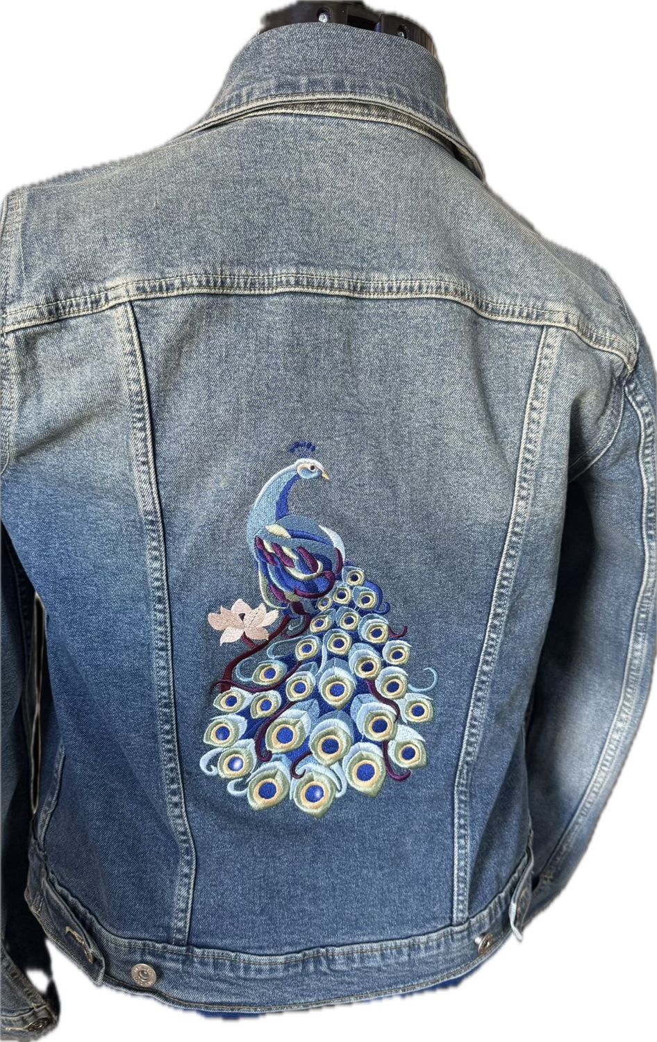 Peacock Embroidered Denim Jacket Denizen from Levi