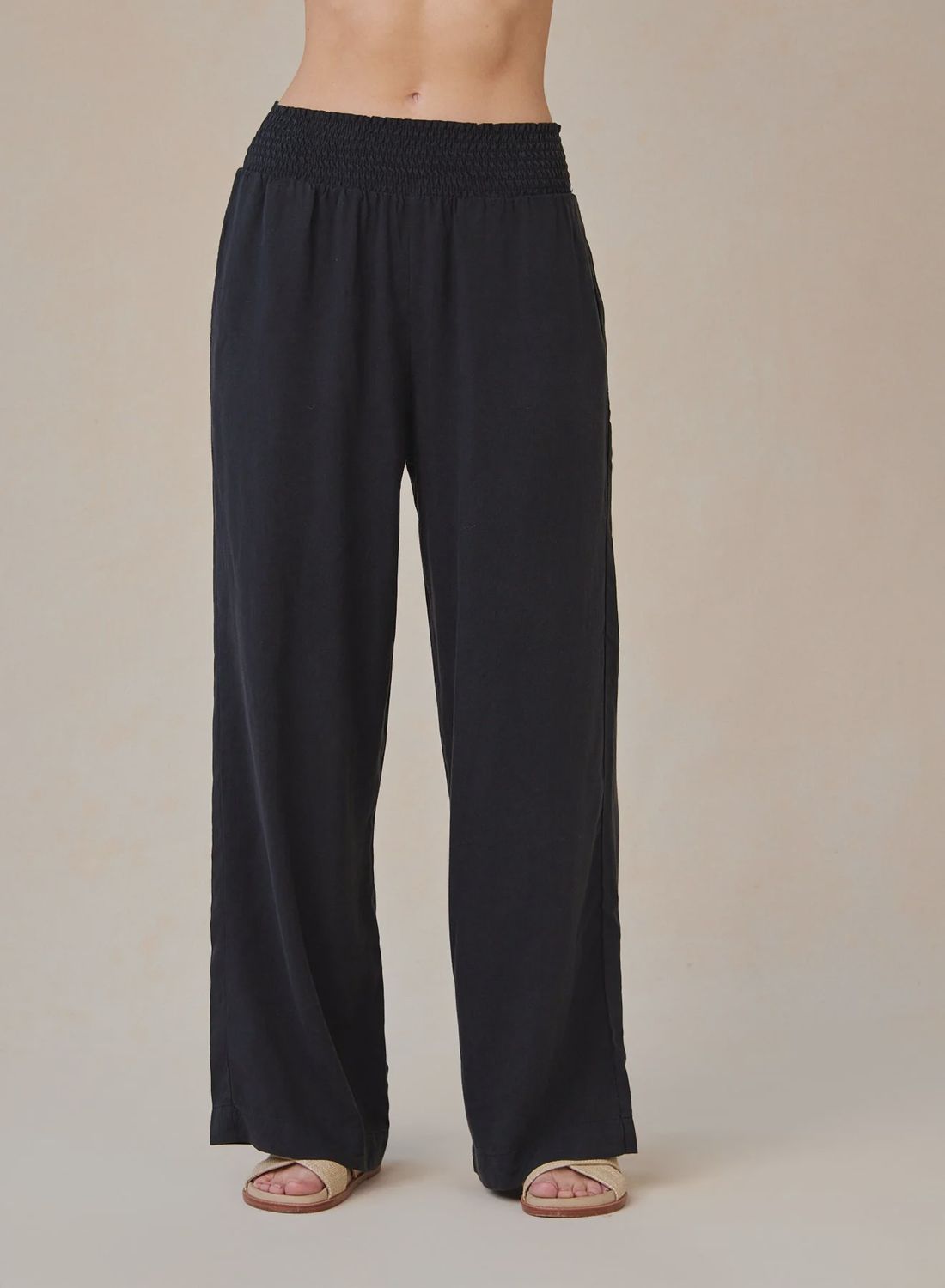 Smocked Waist Wide Leg, Colour: VNBLK, Size: XS