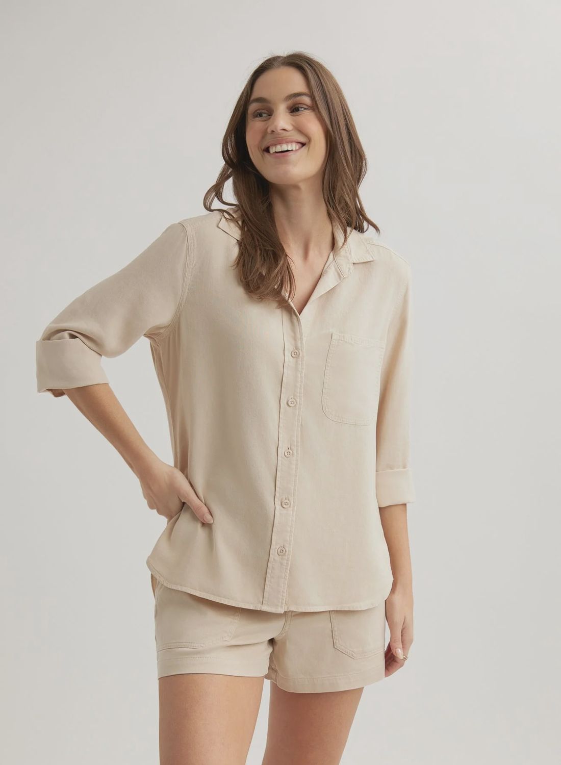 Shirt Tail Button Down, Colour: LNSND, Size: XS