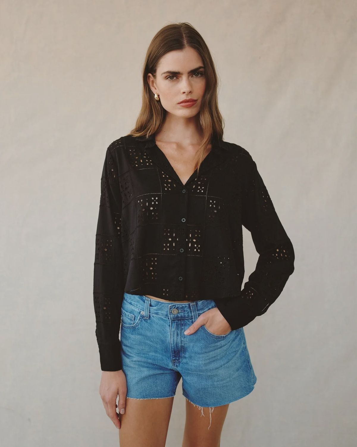 Contrast Button Down