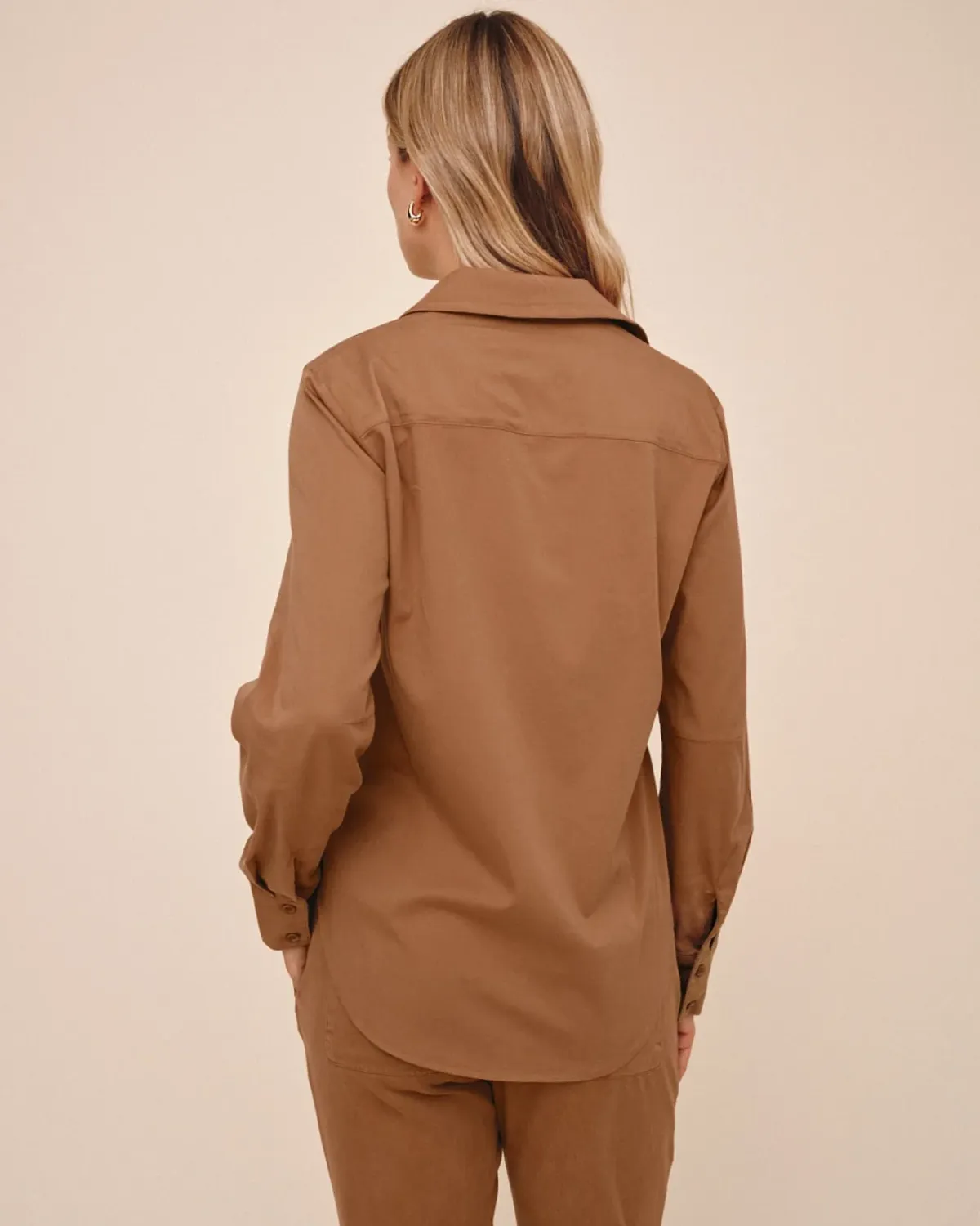 Long Sleeve Clean Shirt FW26, Colour: GOLDN, Size: XS