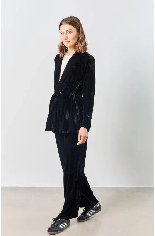 Lora Blazer | Black Velvet