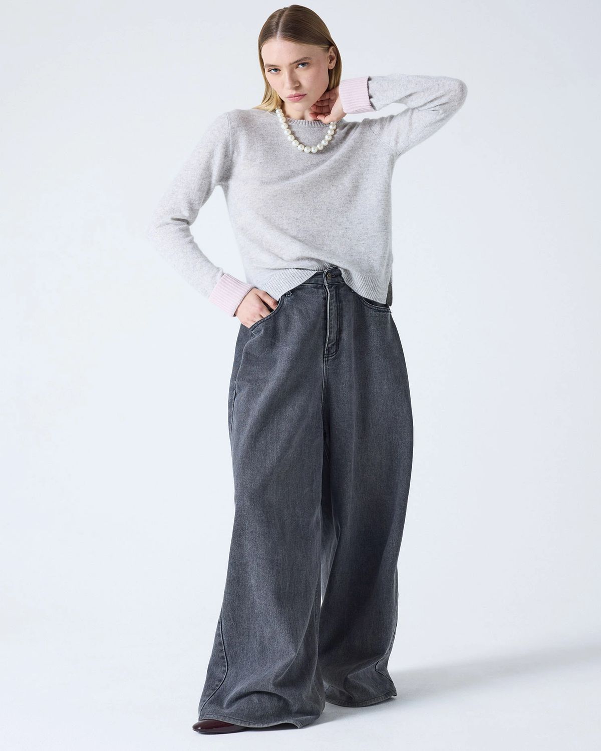 Nadia Round Neck | Light Grey Pink