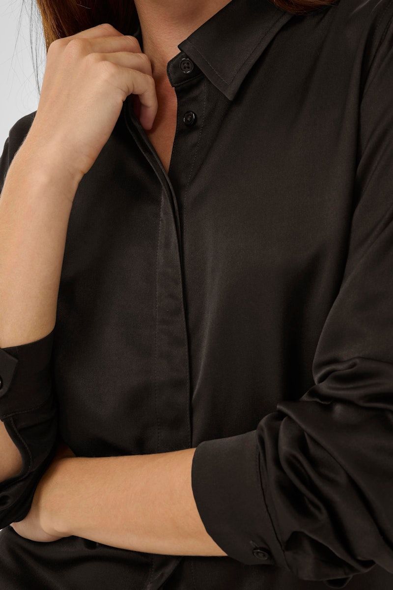 Estelle Short Blouse