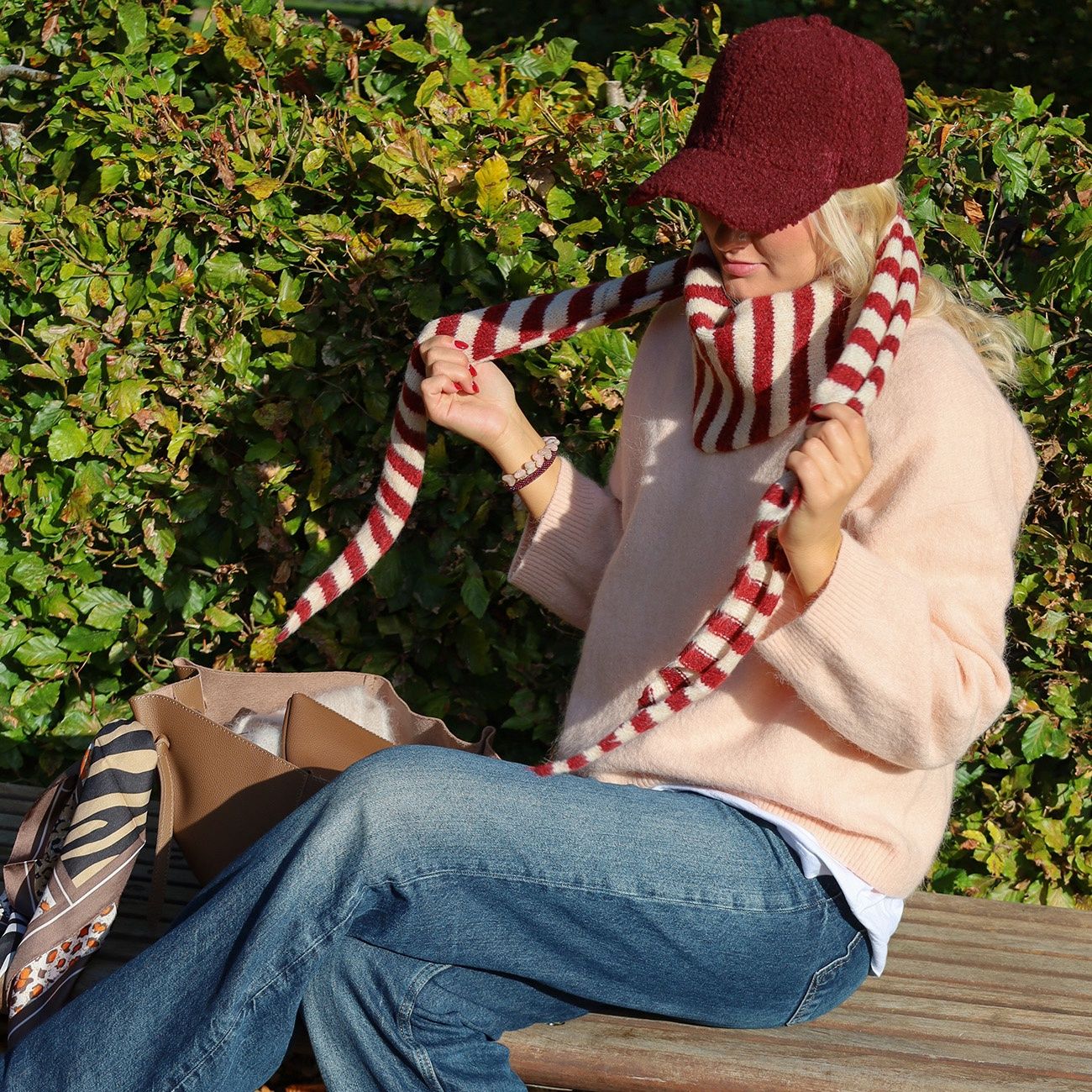 Kliva Triangle Scarf