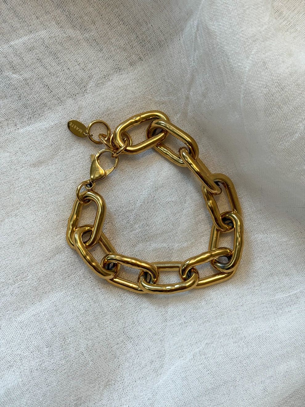 Victor Armband