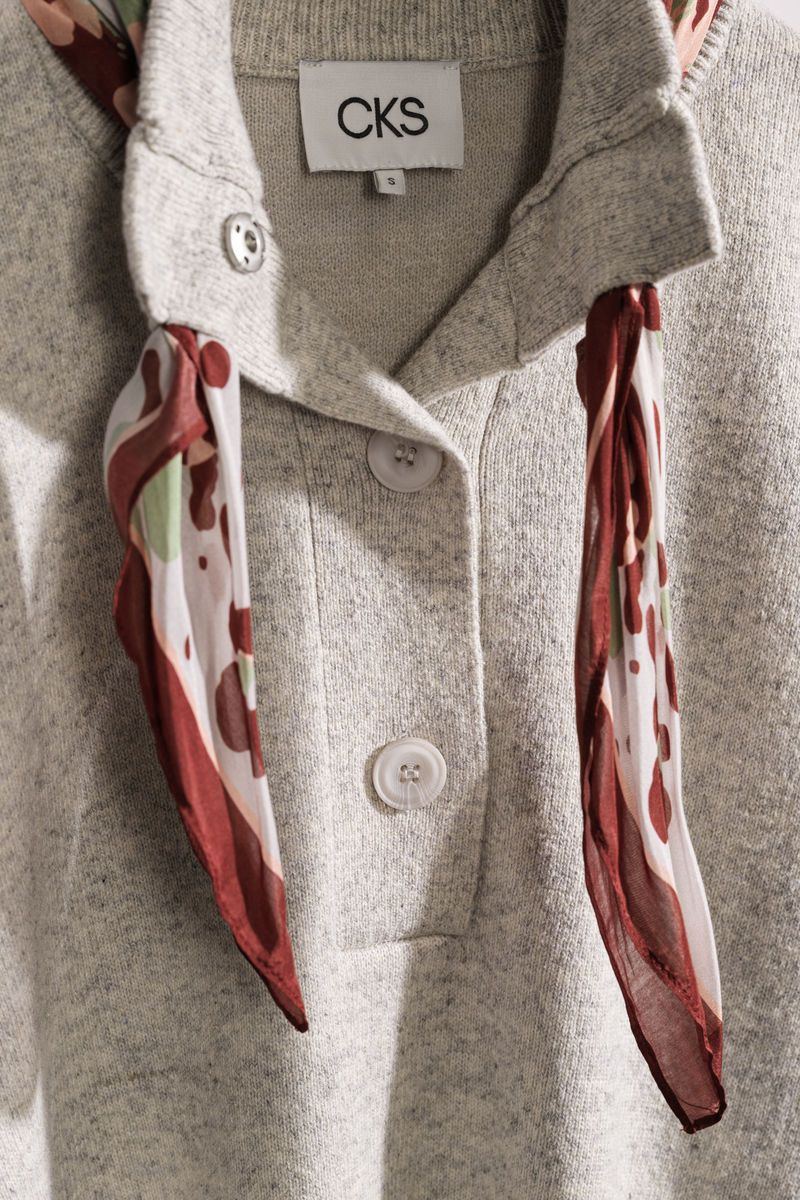 Phebep Knit
