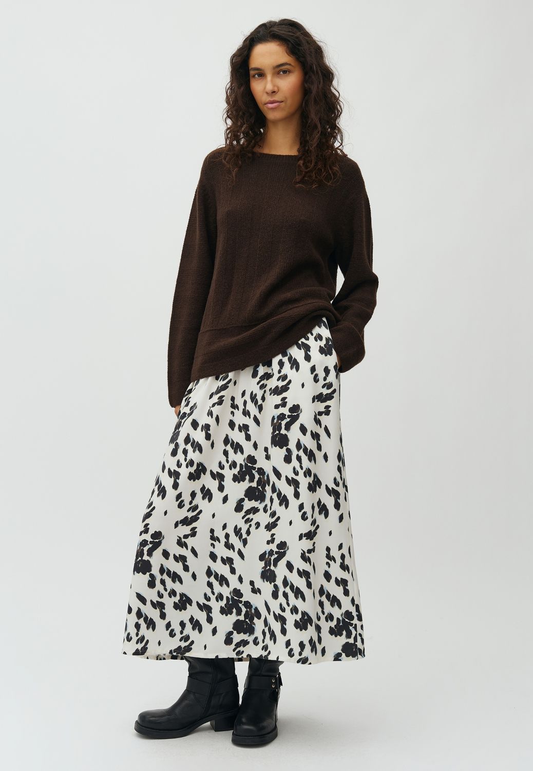 Aveline-M Skirt
