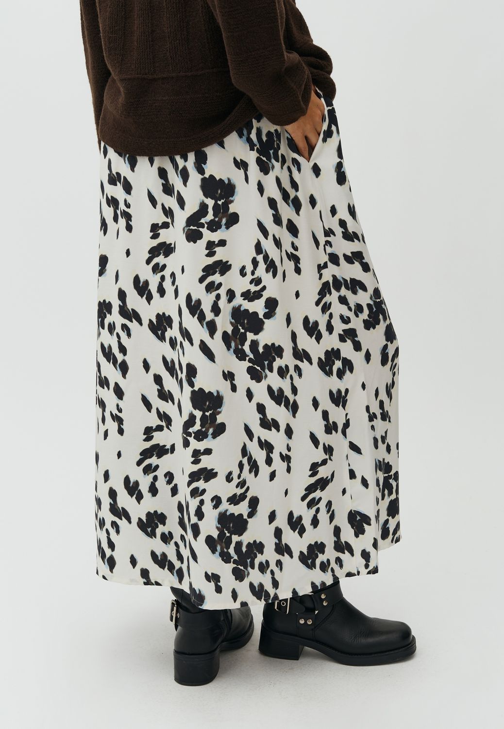 Aveline-M Skirt