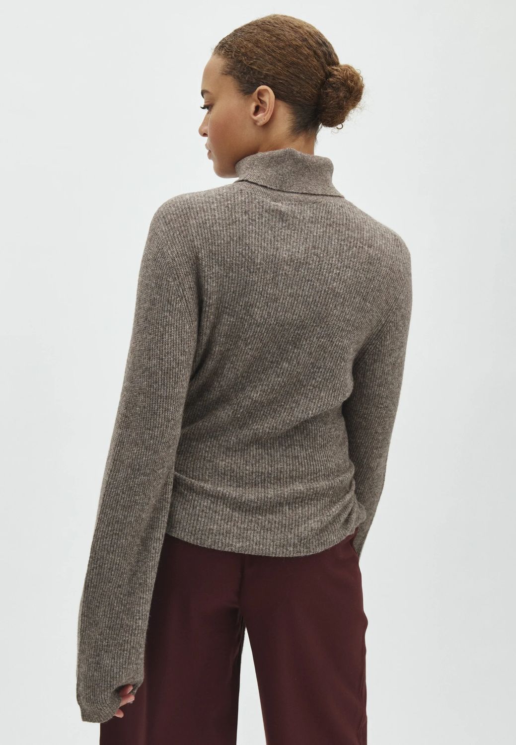 Sula-M Knit