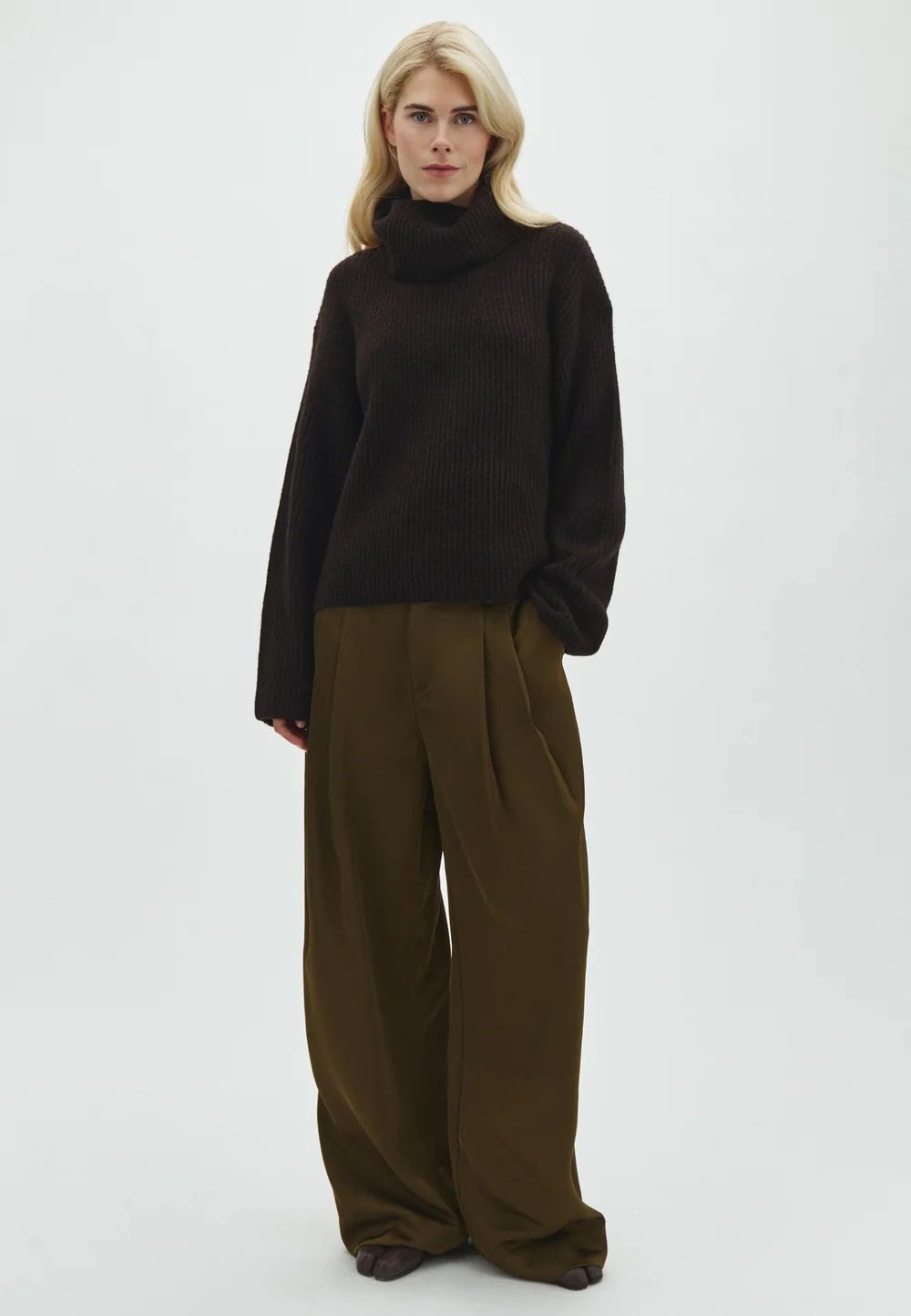 Emeli-M Pants