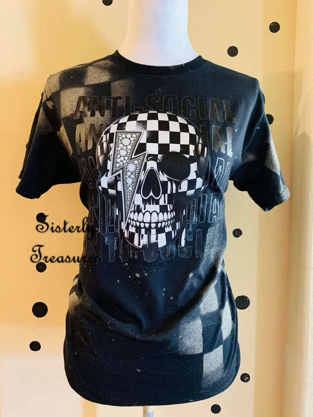 Anti-social Tee