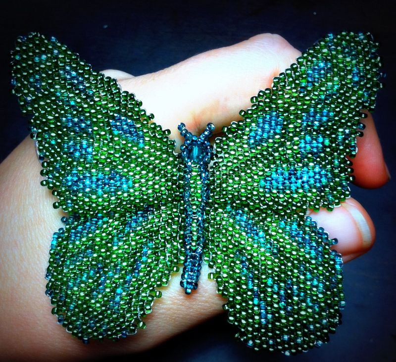 Pattern and tutorial with photos for beaded butterfly - Artisan jewelry schema - Peyote and herringbone butterfly