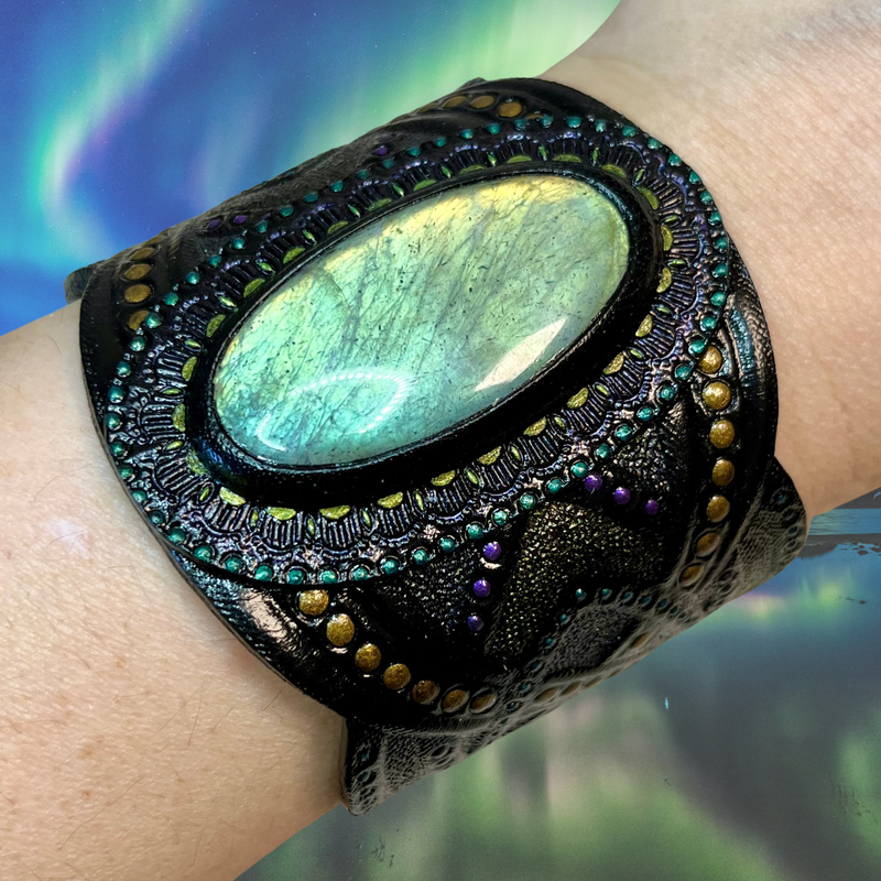 Tooled leather fantasy cuff bracelet with green-yellow labradorite