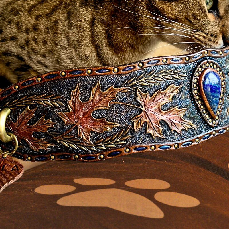 Tooled leather dog collar with maple leaves and lapis lazuli - Stylish pet accessories by Gemsplusleather