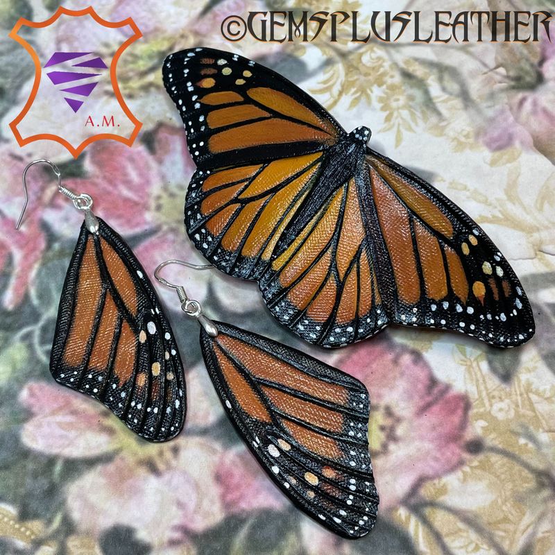 Hand tooled leather life-like monarch butterfly set of hair barrette and earrings - Custom order - Original gift for her - Artisan jewelry