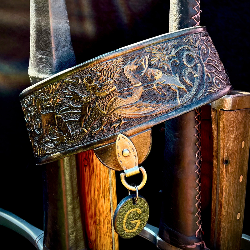Tooled leather Game of Thrones themed dog collar - Fantasy dog collar with bronze sheen - Artisan accessories by GemsPlusLeather