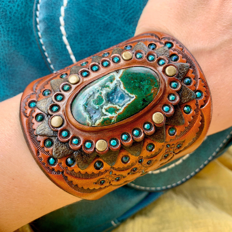 Hand tooled and hand painted leather cuff bracelet with chrysocolla druzy - Stylish artisan jewelry by Gemsplusleather
