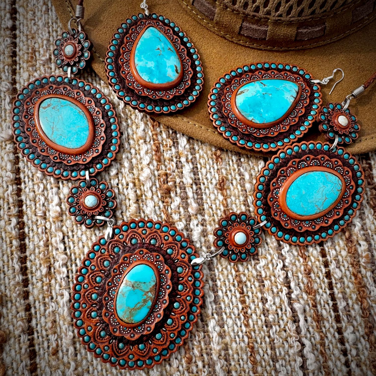 Tooled leather country style set with natural Arizona turquoise