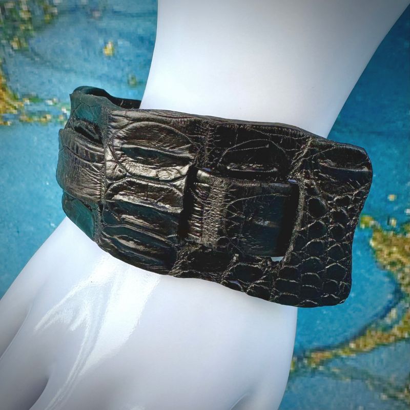 Adjustable black crocodile leather unisex bracelet