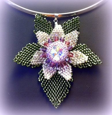 Beaded Flower on a Leaf Pendant Tutorial and Pattern - Beaded Flower Photo Instructions