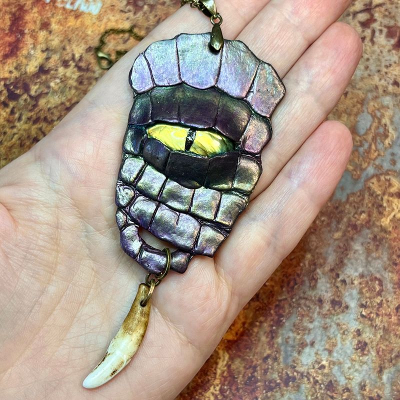 Crocodile Leather Dragon Eye Pendant with Golden Labradorite