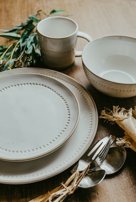 Isabella White 4 piece Place Setting