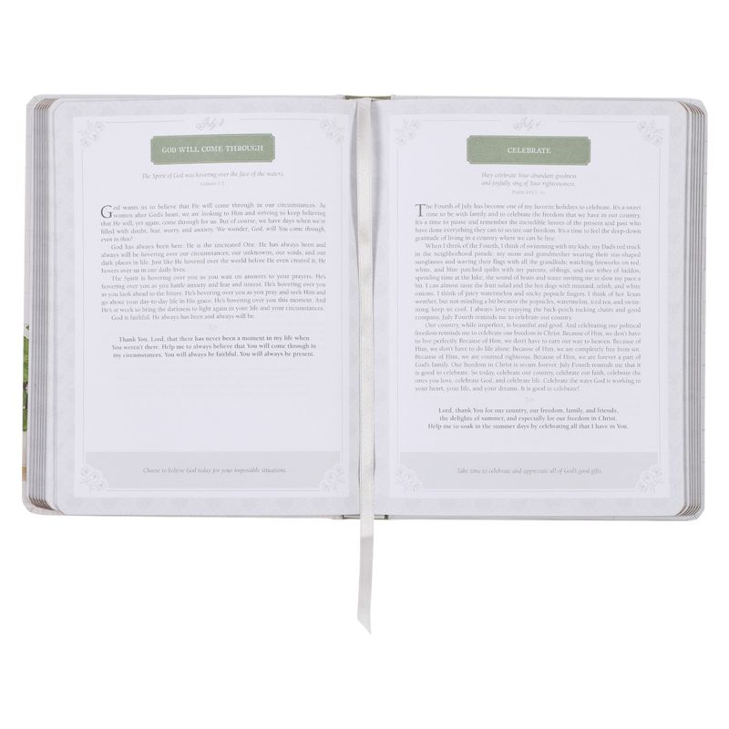 Devotional Daily Hope For A Woman's Heart Hardcover