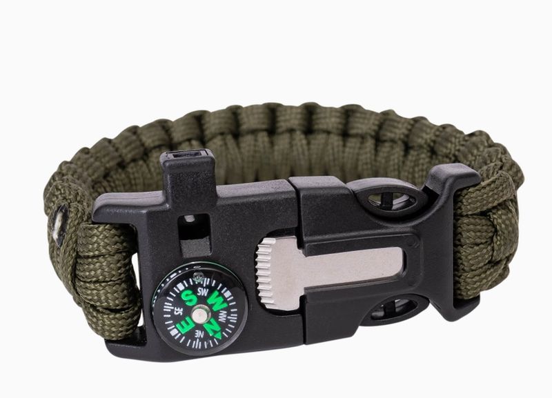 Paracord Survival Bracelet