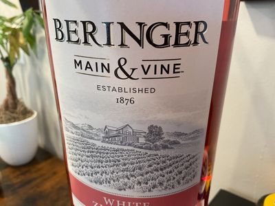 BERINGER WHITE ZIN 1.5LT