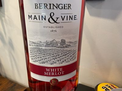 BERINGER W MERLOT 1.5LT