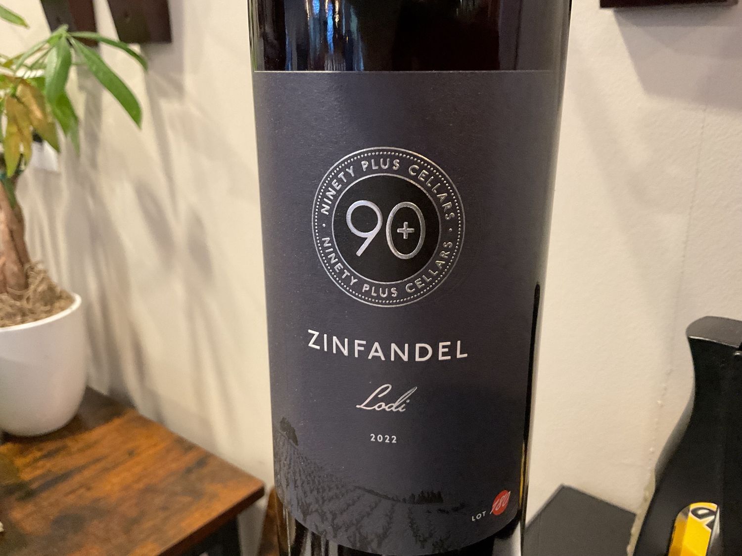 90+ CELLARS ZINFANDEL 750ml