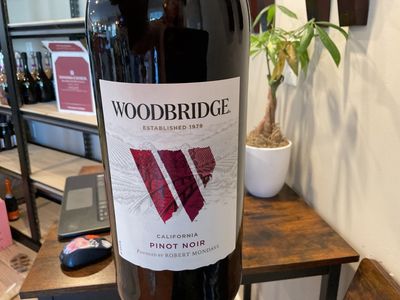 WOODBRIDGE PINOT NOIR 1.5L