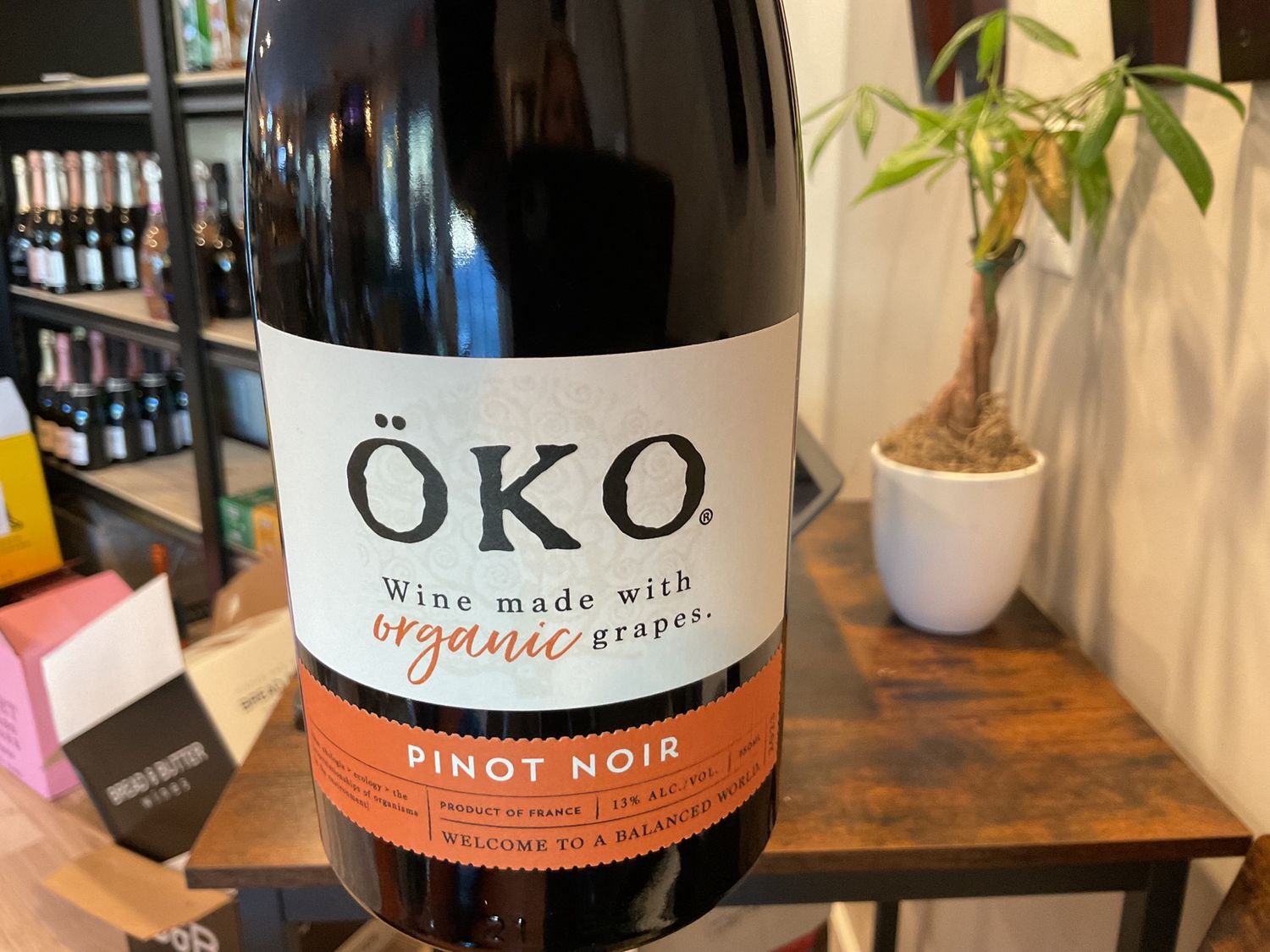 OKO PINOT NOIR 750ml