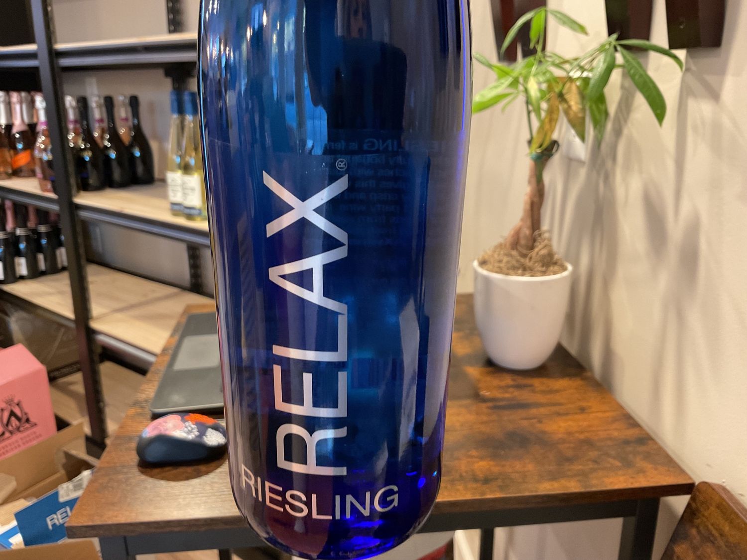 RELAX RIESLING 750ML
